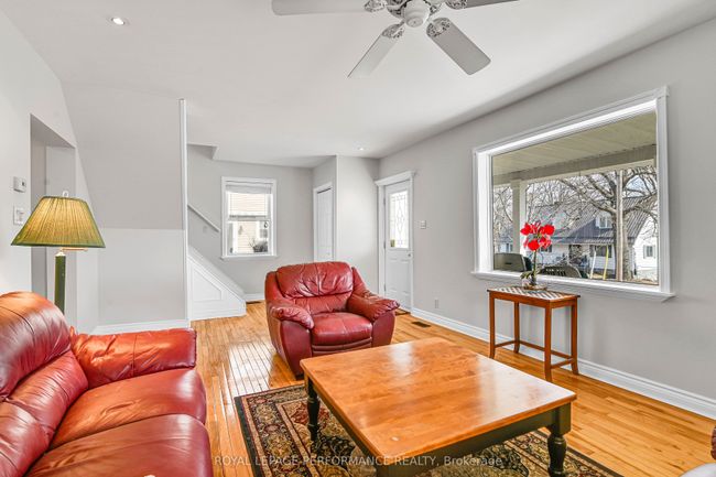 6728 Waterloo St, House other with 3 bedrooms, 1 bathrooms and 3 parking in Kars ON | Image 13