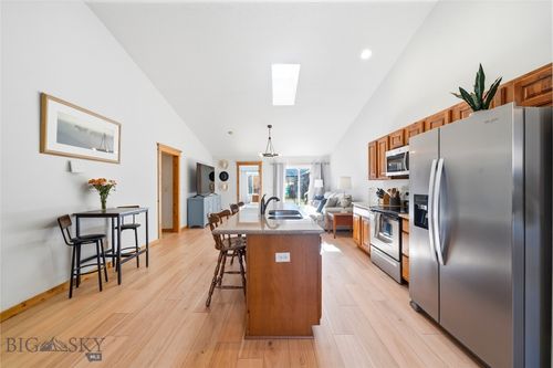 b-145 Talon Way, Bozeman, MT, 59718-9350 | Card Image