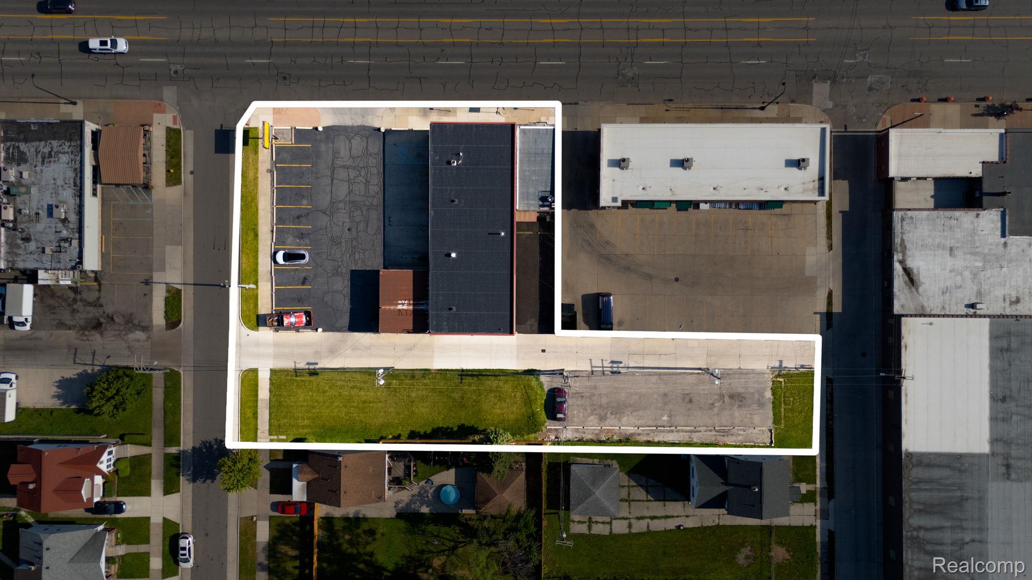 Commercial Sale in Dearborn 3