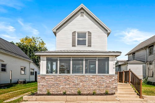 174 W 7th St, Peru, IN, 46970-2040 | Card Image
