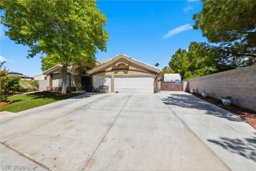 5808 Shoko Bay Ct, Las Vegas, NV, 89130-7269 | Card Image