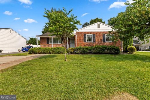 9207 Snyder Ln, PERRY HALL, MD, 21128-9413 | Card Image