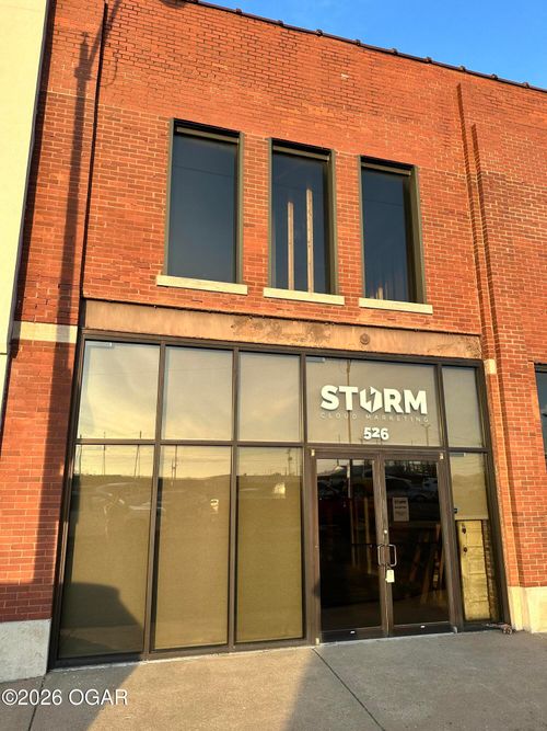 526 S Virginia Avenue, Joplin, MO, 64801 | Card Image