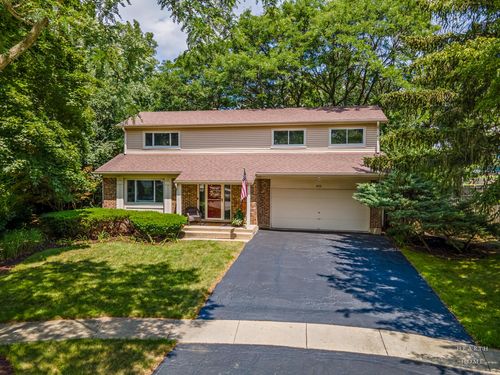 822 Woodbine Cir, Lake Zurich, IL, 60047-3026 | Card Image