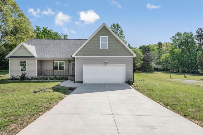 2805 Wright Yow Ln, House other with 3 bedrooms, 2 bathrooms and null parking in Greensboro NC | Image 4
