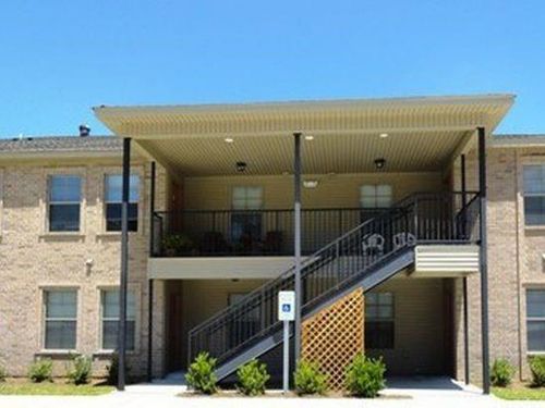apt-27-440 S Military Rd, Slidell, LA, 70461-2647 | Card Image