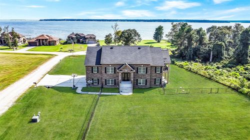 264 Falcon Pt, Onalaska, TX, 77360-5229 | Card Image