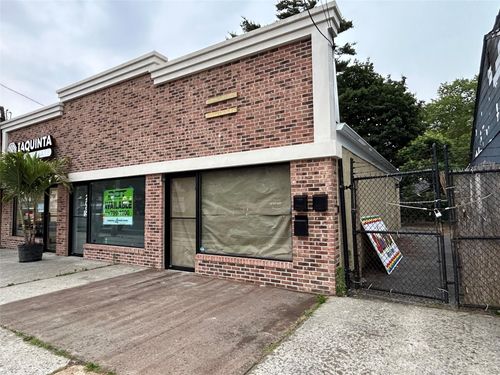 2099 Wantagh Ave, Wantagh, NY, 11793-3913 | Card Image