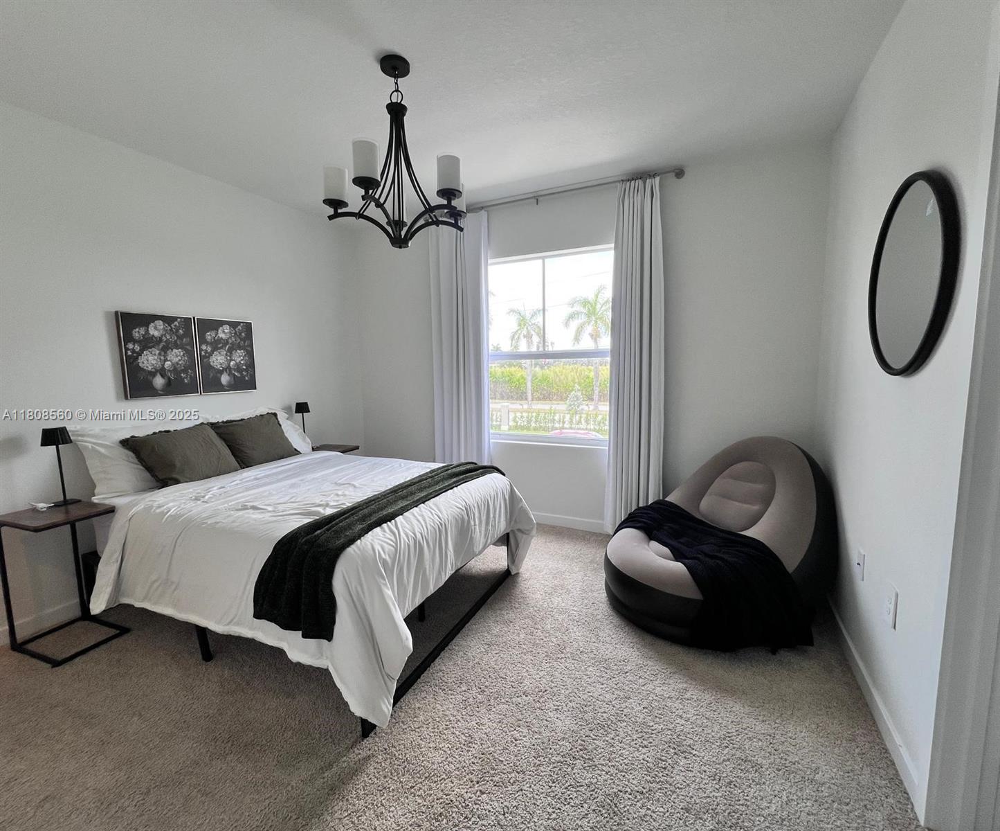 Residential in Florida City 5