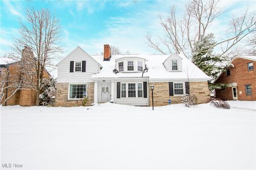 20825 Fairmount Boulevard Boulevard, Shaker Heights, OH, 44118 | Card Image