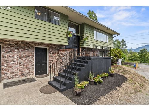 2601 Westside Hwy, Castle Rock, WA, 98611-9192 | Card Image