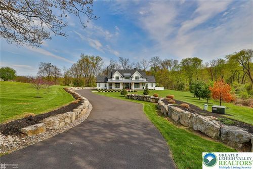 4850 W Hopewell Road, Upper Saucon Twp, PA, 18034 | Card Image