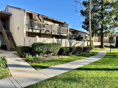c-15266 Campus Park Dr, Moorpark, CA, 93021 | Card Image