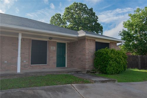 1735 Rock Hollow Loop, Bryan, TX, 77807-2352 | Card Image