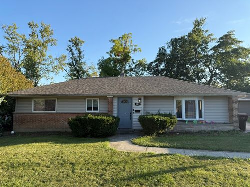 127 Blackhawk Dr, Park Forest, IL, 60466-2357 | Card Image