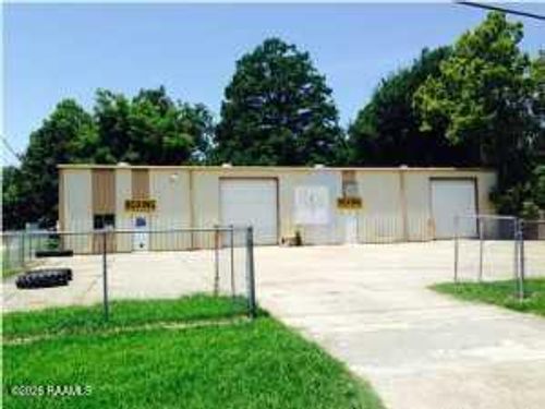 303 Macon Rd, Lafayette, LA, 70506-2248 | Card Image