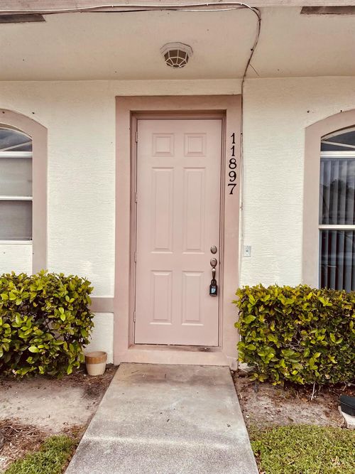 11897 Sturbridge Ln, Wellington, FL, 33414-5715 | Card Image