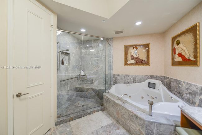 APT-1104 - 16051 Collins Ave, Condo with 4 bedrooms, 7 bathrooms and null parking in Sunny Isles Beach FL | Image 19