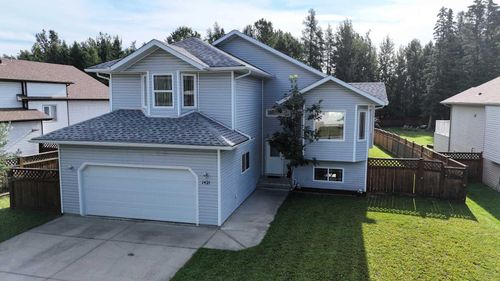 1421 Edson Drive, Edson, AB, T7E1A6 | Card Image