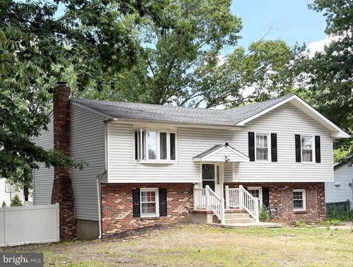 1 York Ter, SICKLERVILLE, NJ, 08081-9630 | Card Image