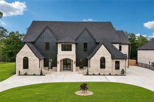 6569 Misty Harbor Ct, flowery branch, GA, 30542-6613 | Card Image
