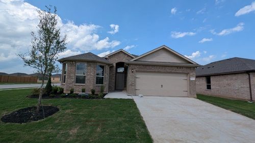 1001 Traction Trl, Cleburne, TX, 76031-4816 | Card Image