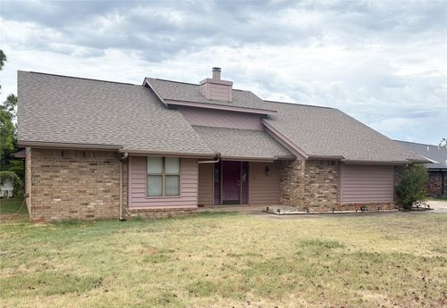 618 S Timberridge Dr Drive S, Cushing, OK, 74023 | Card Image