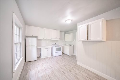 5101 Crane St, Houston, TX, 77026-3907 | Card Image