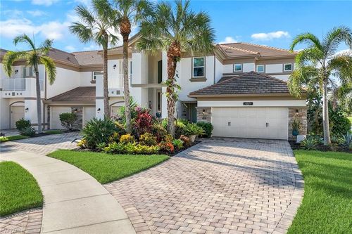 9-202-9221 Quartz Ln, NAPLES, FL, 34120-4887 | Card Image