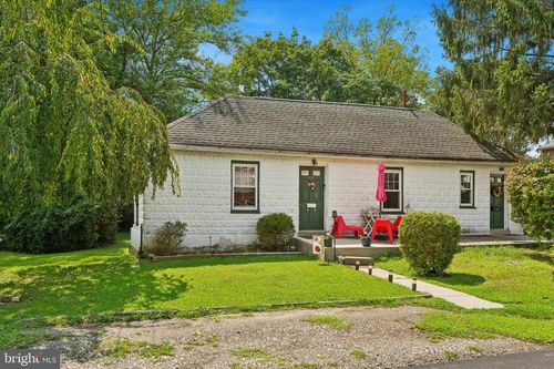 216-214-216 Beech Rd, WALLINGFORD, PA, 19086-7112 | Card Image