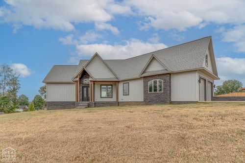 1310 Bridges Ave E, Wynne, AR, 72396-2424 | Card Image