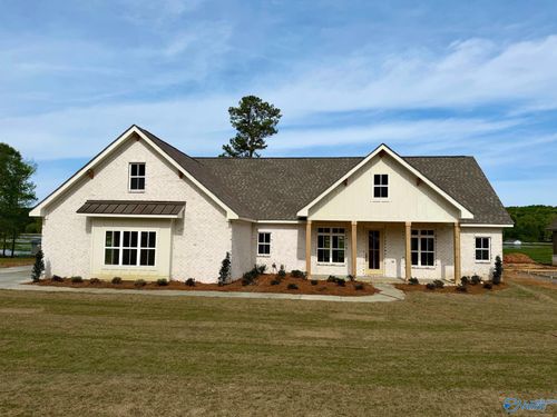 372 Lake Creek Dr, Guntersville, AL, 35976 | Card Image