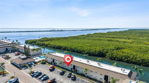 106-8815 Bay Pointe Dr, TAMPA, FL, 33615-5316 | Card Image