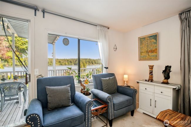 70 E Rustle Way, House other with 3 bedrooms, 2 bathrooms and 2 parking in Grapeview WA | Image 10