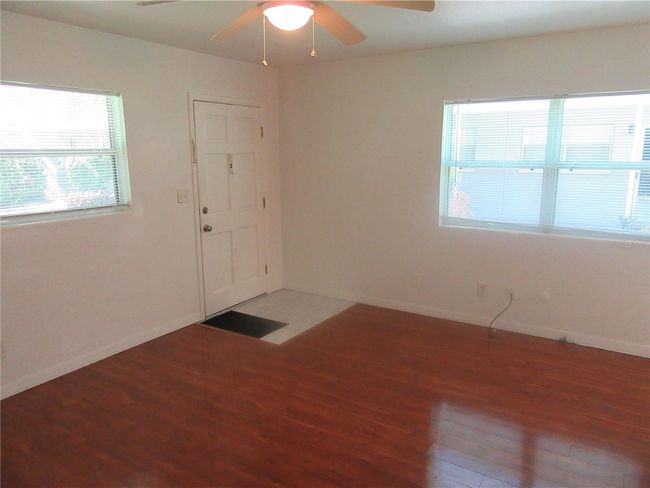 A1 - 5916 5 Th Ave N, Condo with 1 bedrooms, 1 bathrooms and null parking in St Petersburg FL | Image 4
