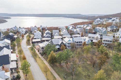 13 Redbud St, Eufaula, OK, 74432-5877 | Card Image