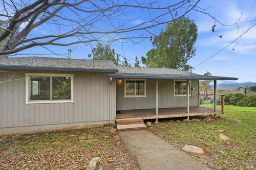 18483 Park Point Ct, Hidden Valley Lake, CA, 95467-8287 | Card Image