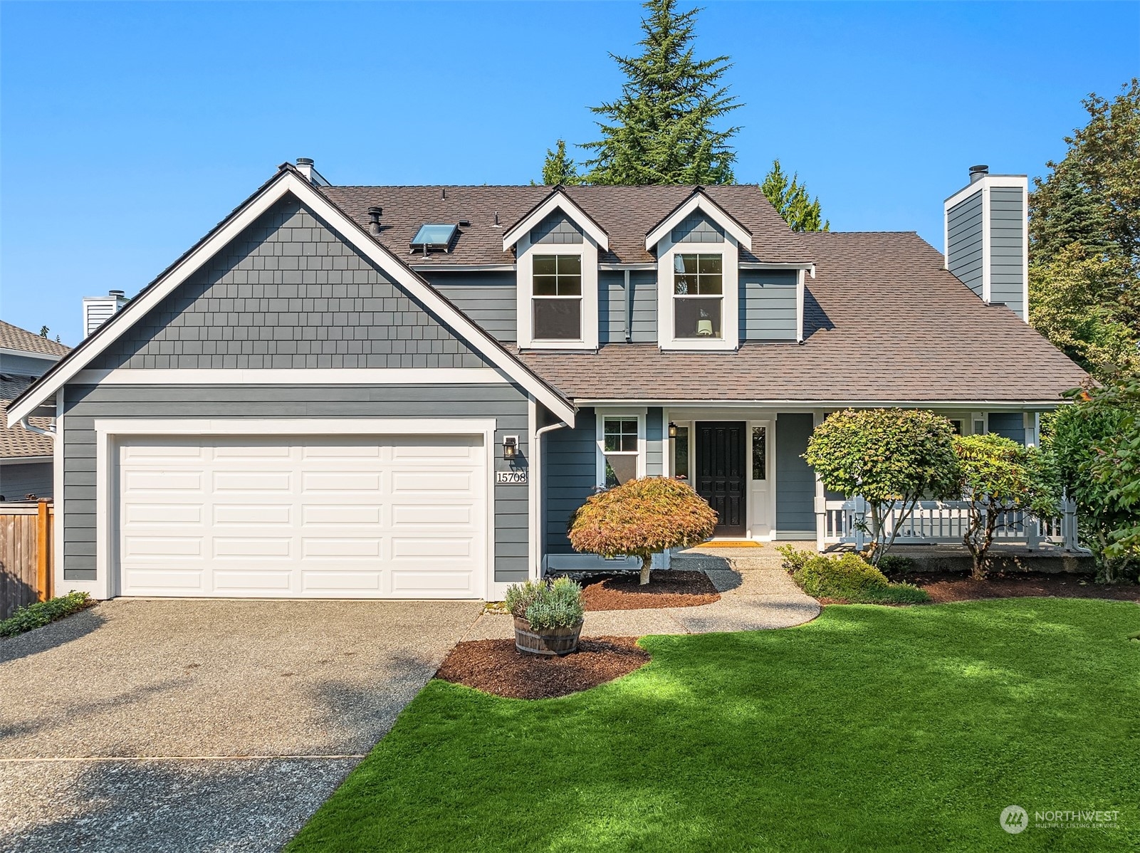 45th Pl, Bellevue, WA 98006