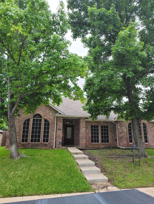 7132 Sample Dr, The Colony, TX, 75056-4441 | Card Image