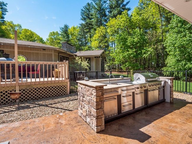 10 Bridle Path Way, House other with 3 bedrooms, 5 bathrooms and 6 parking in Tyngsboro MA | Image 34