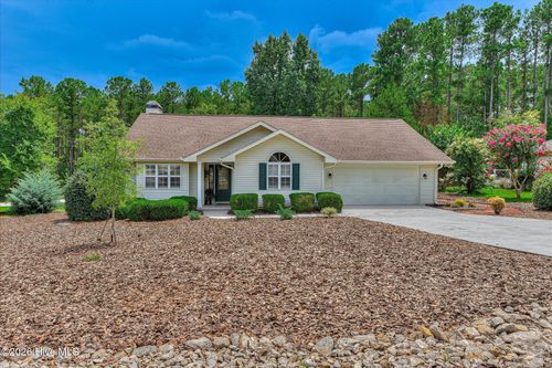 330 Mulberry Ln, Mc Cormick, SC, 29835-3329 | Card Image