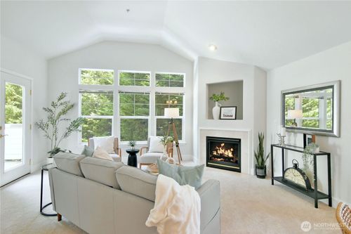 unit-f313-8500 Main St, Edmonds, WA, 98026-6959 | Card Image