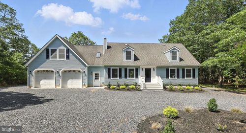 439 8th Ave, Galloway, NJ, 08205-4116 | Card Image