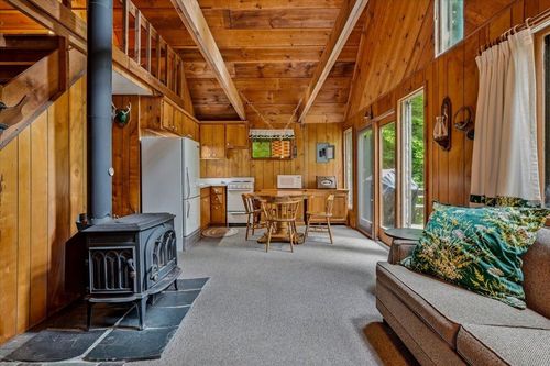 110 Spring Hill Ln, Starksboro, VT, 05487-7501 | Card Image