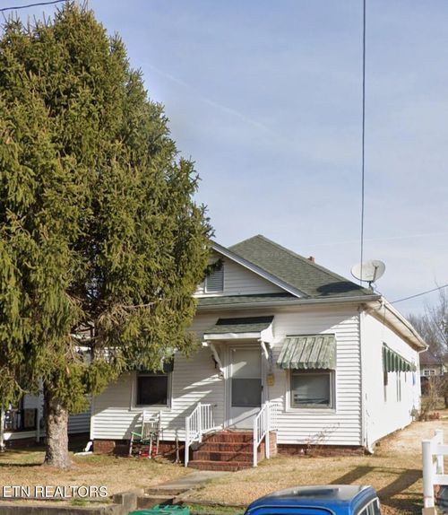 231 Gay St, Erwin, TN, 37650-1229 | Card Image