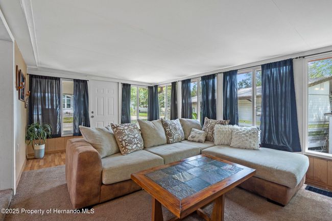 9580 Gray Fox Dr, House other with 2 bedrooms, 1 bathrooms and null parking in WEEKI WACHEE FL | Image 8
