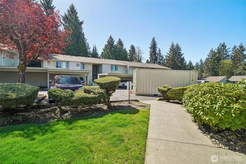d205-14401 Se Petrovitsky Rd, Renton, WA, 98058-8913 | Card Image