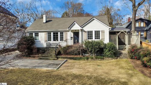 19 Rock Creek Dr, Greenville, SC, 29605-1123 | Card Image