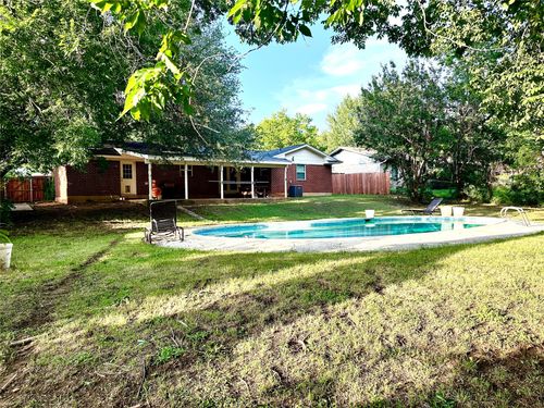 1602 England Rd, Arlington, TX, 76013-3417 | Card Image
