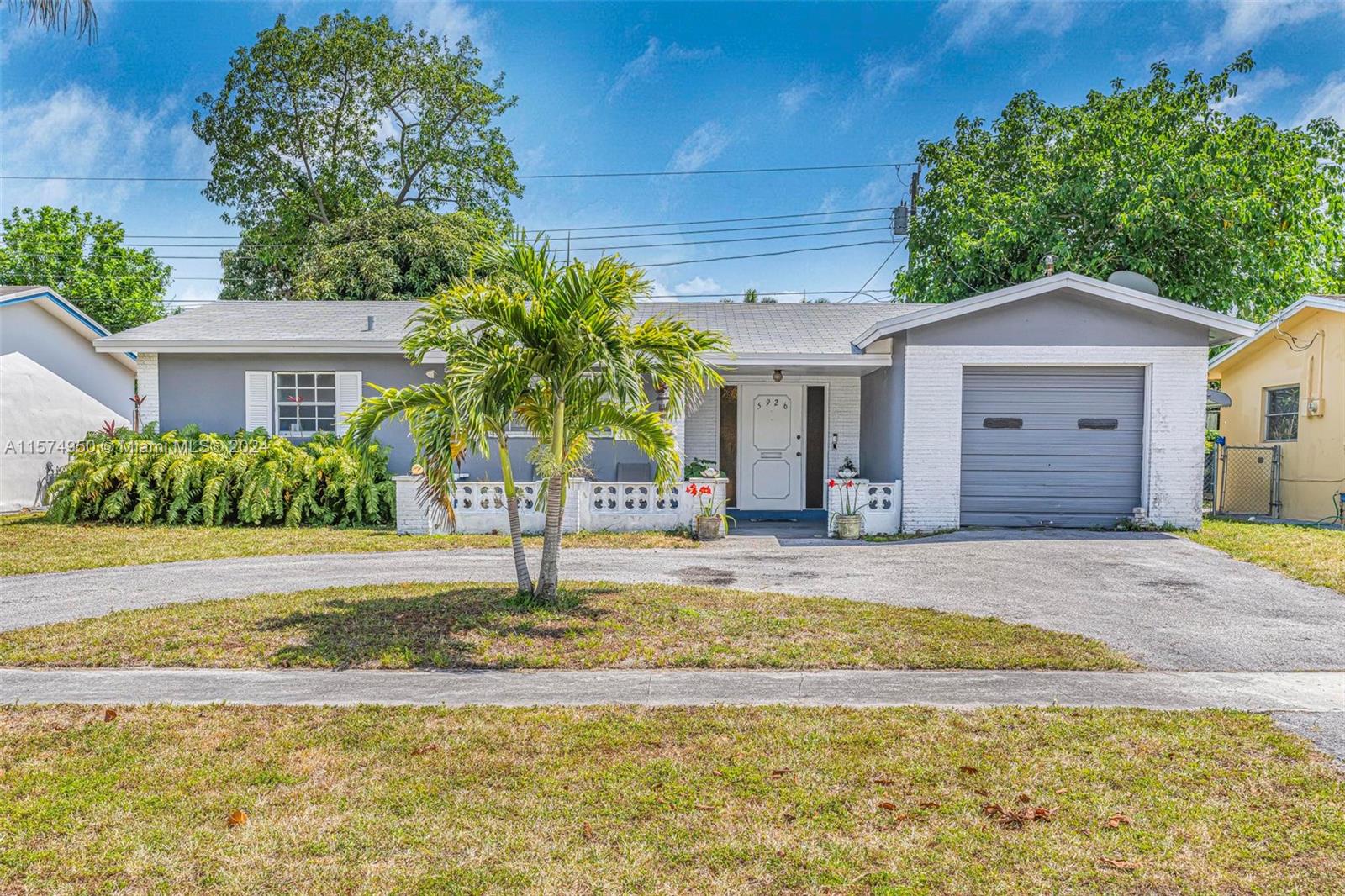15th Ct, Sunrise, FL 33313